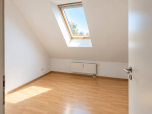 Arbeits - oder Kinderzimmer